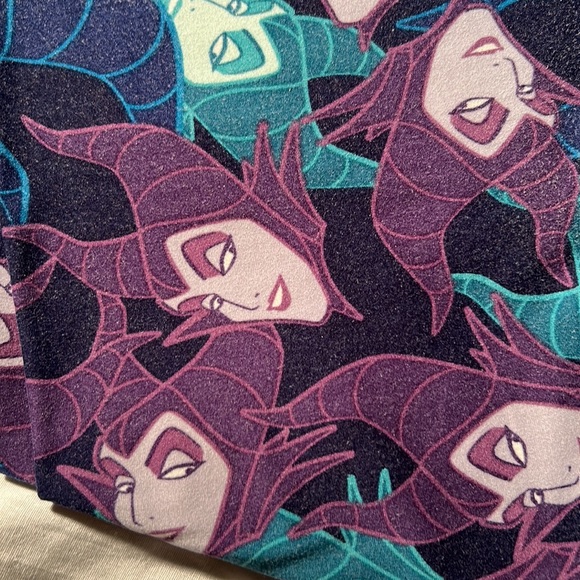 Maleficent leggings - Picture 3 of 6